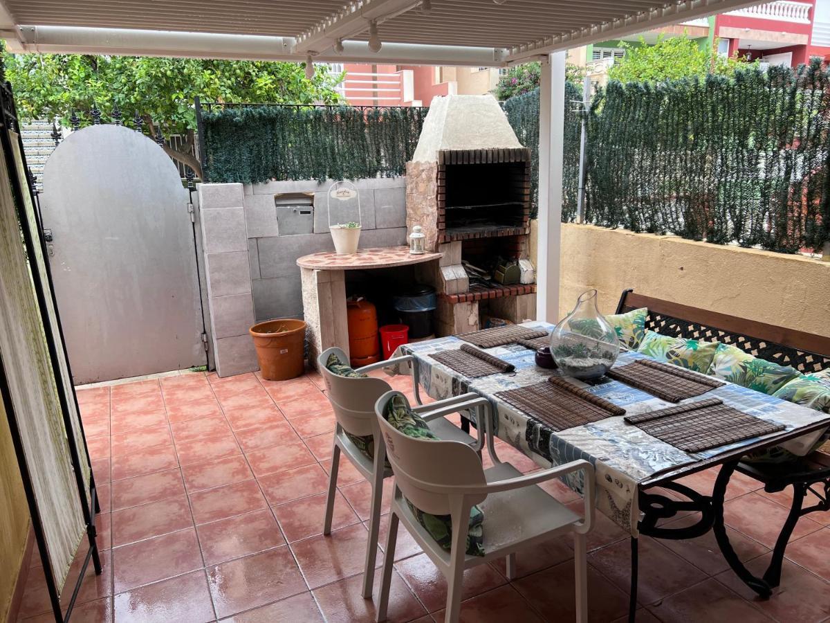 Apartamento Barbacoa, Piscina Y Playa Puebla de Farnals Exterior photo